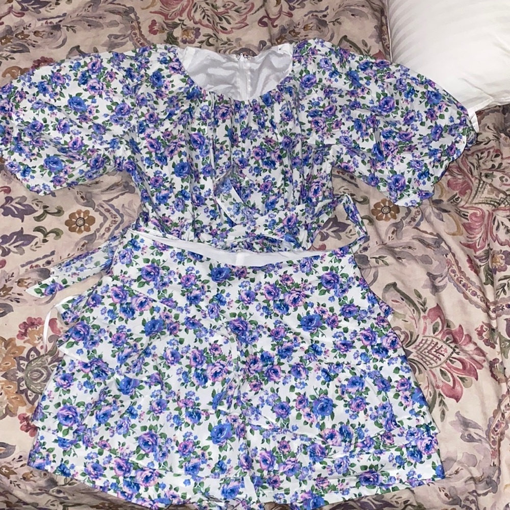 Talulah blue floral skort and blouse set